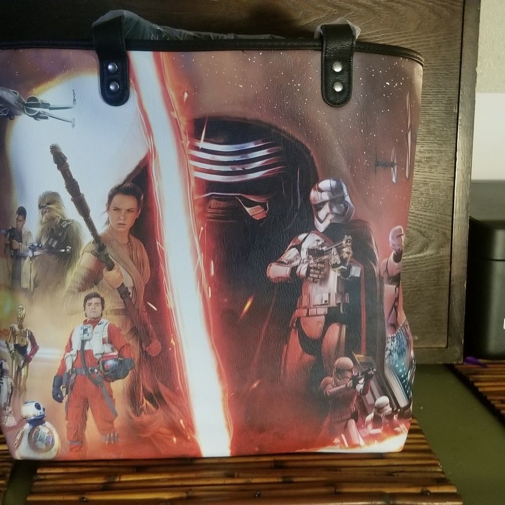 STARWARS Loungefly larger tote